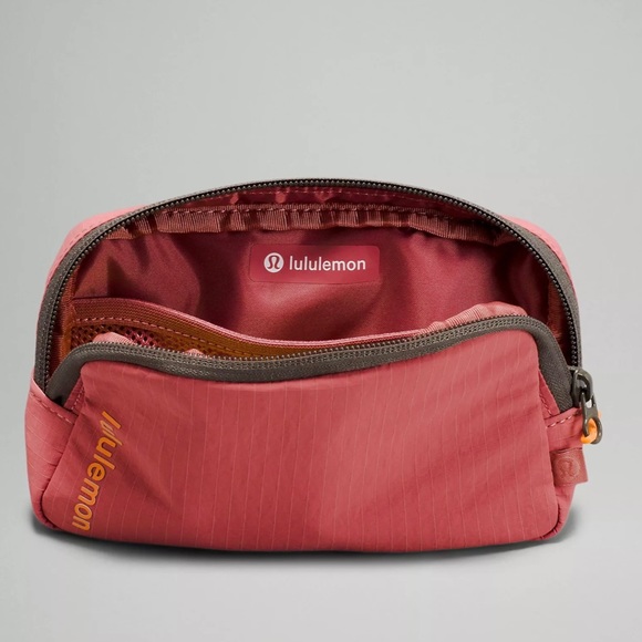 Lululemon Mini Belt Bag Brier Rose Fanny Pack NWT Sealed Package - Picture 2 of 9